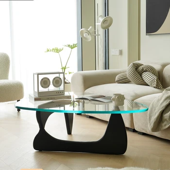 Чайный столик из массива дерева Nokou Yong Дизайнер гостиной Креативный треугольный чайный столик из закаленного стекла