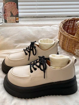 Белые кроссовки с круглым носком Всематчевая женская обувь Платформа Оксфорды Британский стиль Осень Женская обувь Сабо Зима Кожа Новый